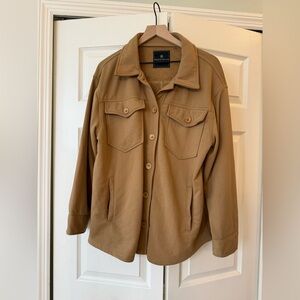 Bagatelle Collection size large Women’s Tan Button Up Shirt Jacket Shacket